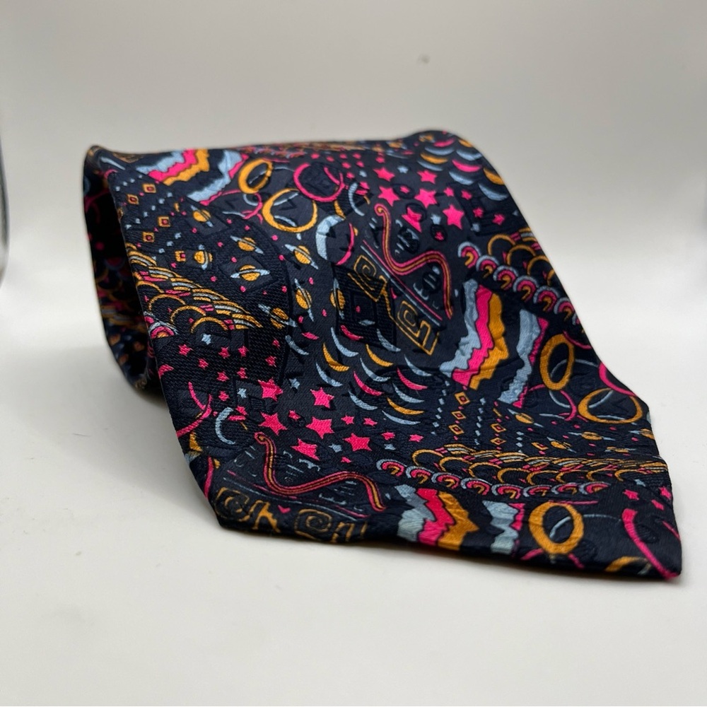 Givenchy Gentlemen Paris All Silk Necktie / Tie